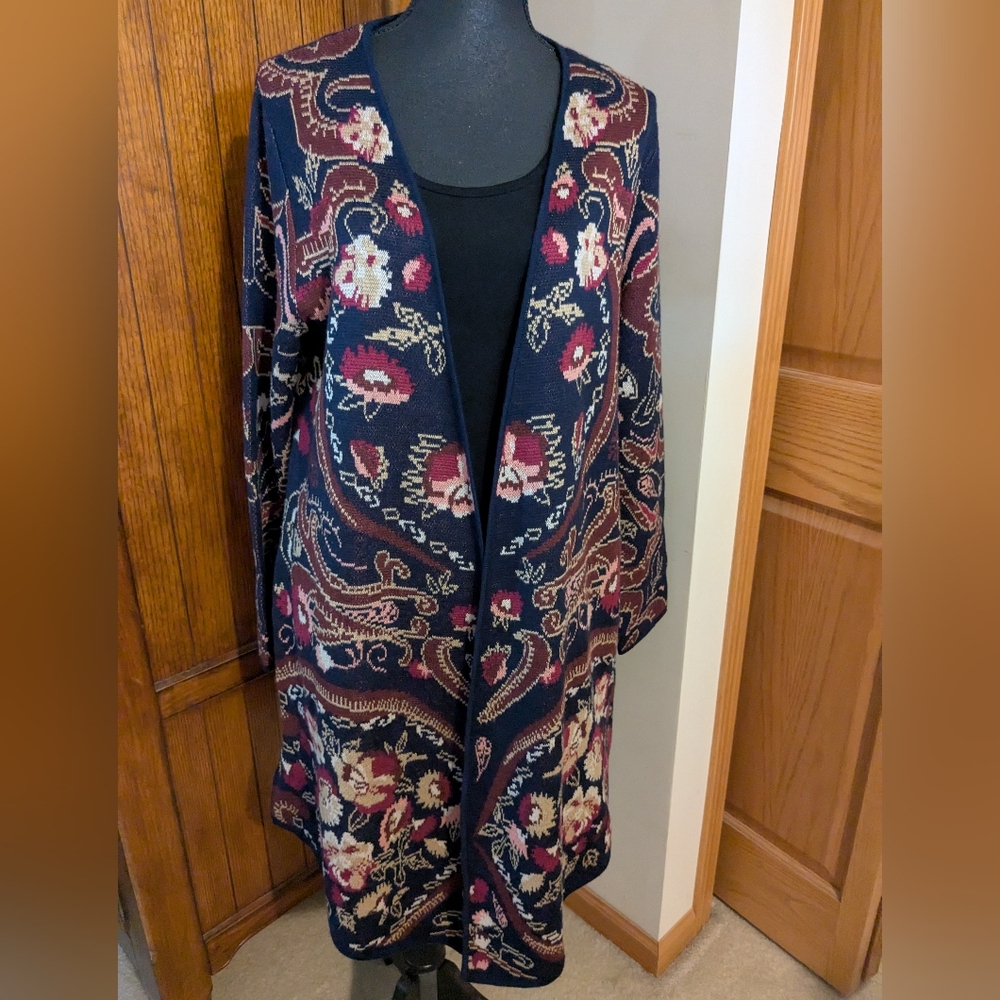 VERTIGO Paris Floral Sweater/Cardigan, Sz Lrg, NWOT!!!!